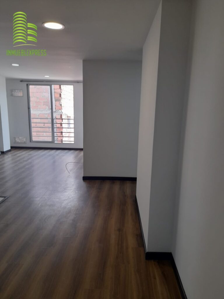 WhatsApp Image 2024-11-28 at 2.31.01 PM (2)