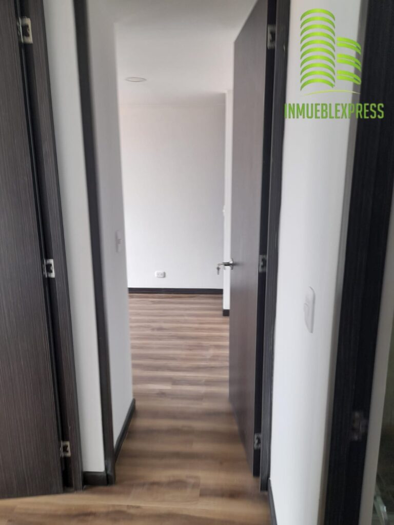 WhatsApp Image 2024-11-28 at 2.31.01 PM (6)